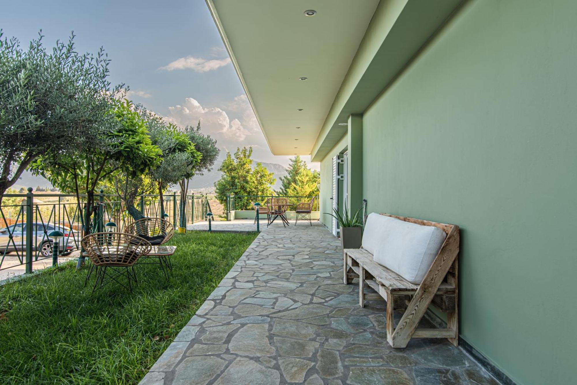 Iviskos Apartment Oinofyta
